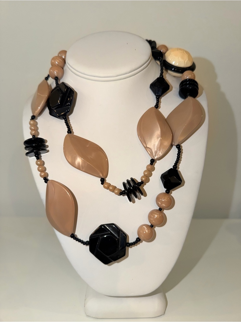 Unique Signed ORIGINAL PRYM 4G Runway Model Statement Long Necklace